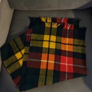 Johnstons of Elgin made in Scotland NEW